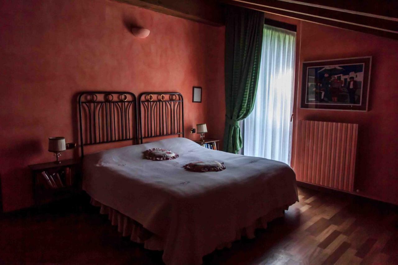 Cascina Cologna Bed & Breakfast Galbiate ภายนอก รูปภาพ