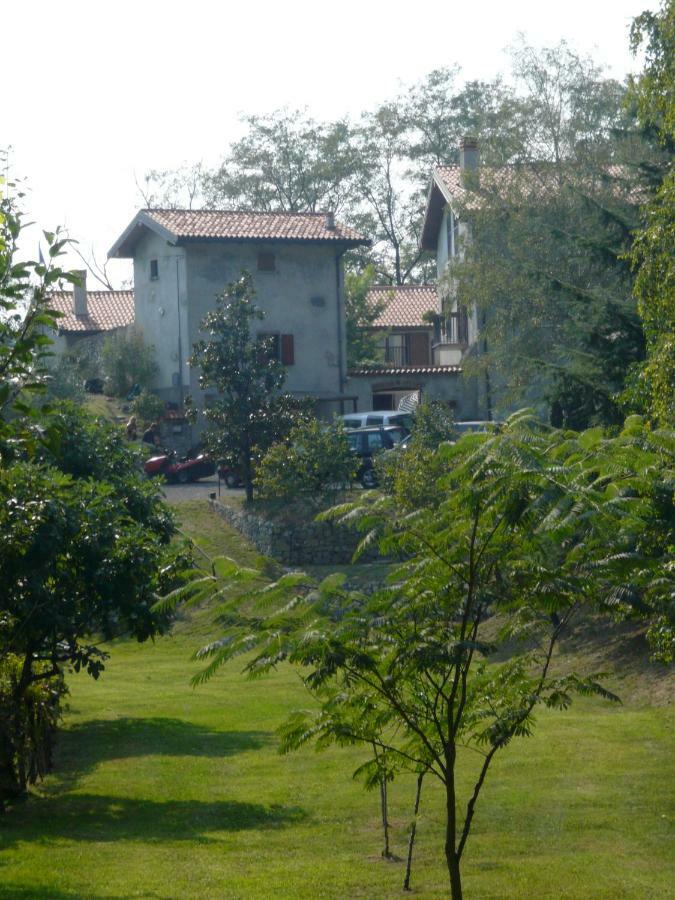 Cascina Cologna Bed & Breakfast Galbiate ภายนอก รูปภาพ