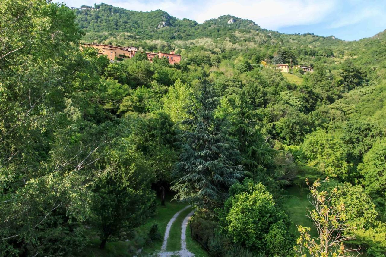 Cascina Cologna Bed & Breakfast Galbiate ภายนอก รูปภาพ