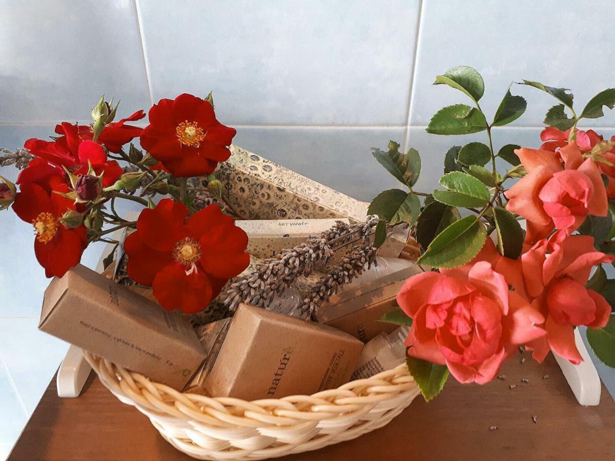 Cascina Cologna Bed & Breakfast Galbiate ภายนอก รูปภาพ