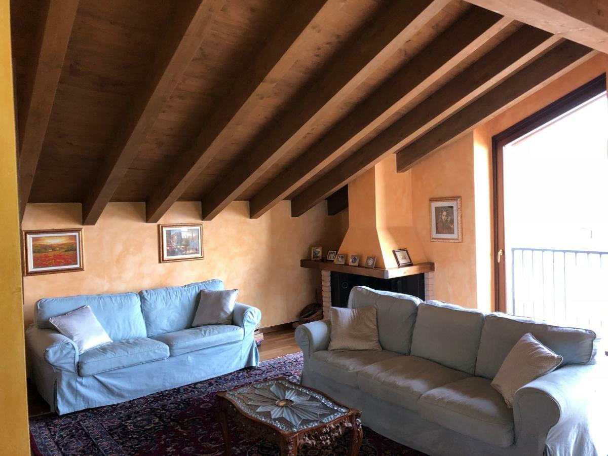 Cascina Cologna Bed & Breakfast Galbiate ภายนอก รูปภาพ