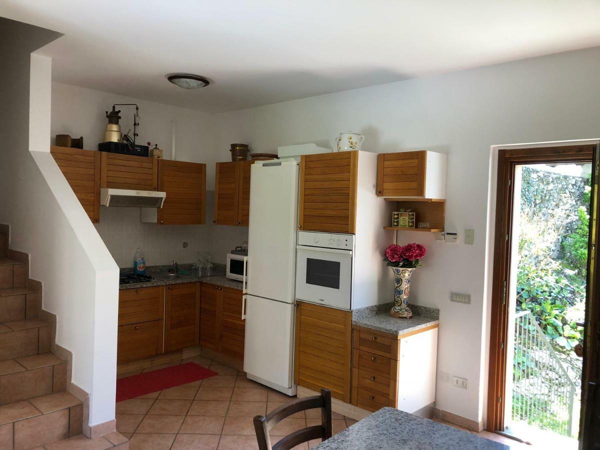 Cascina Cologna Bed & Breakfast Galbiate ภายนอก รูปภาพ