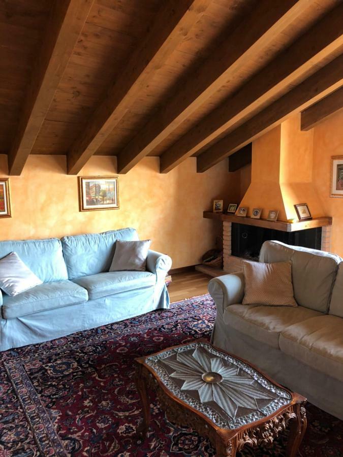 Cascina Cologna Bed & Breakfast Galbiate ภายนอก รูปภาพ